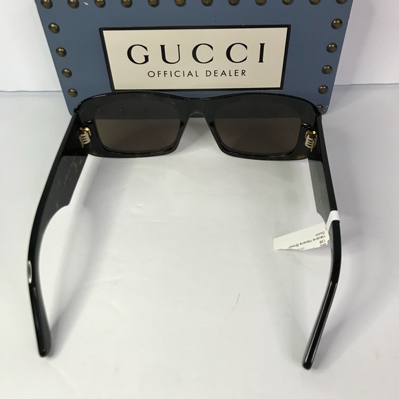 New - Guc­ci GG1080S Sun­glass­es worn by Paige DeS­or­bo as seen in Sum­mer H… - Picture 7 of 11